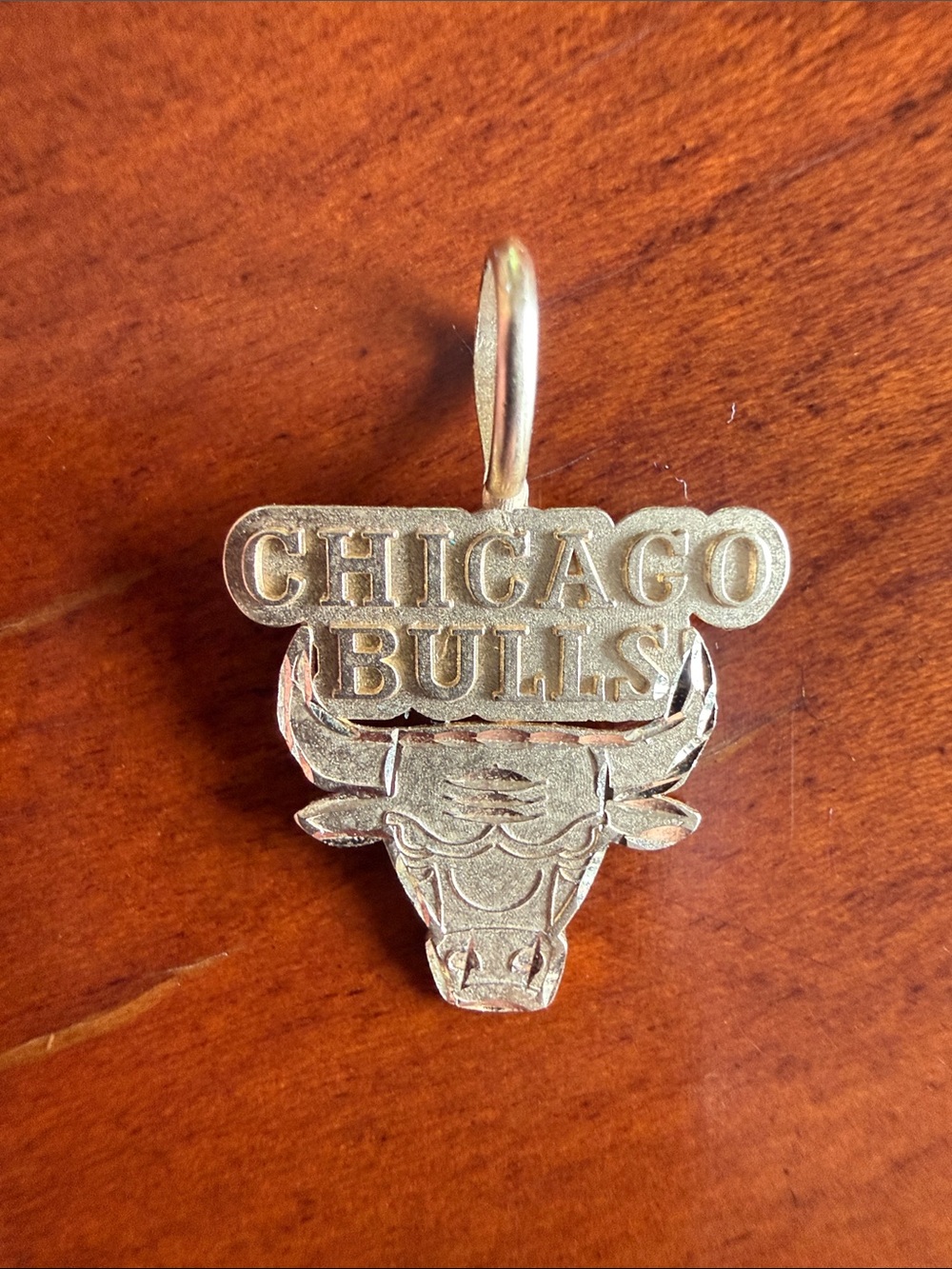 Vintage 1987 14K yellow gold Chicago Bulls charm